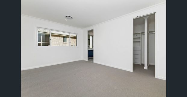 25 Pankhurst Avenue, North Rothbury, NSW 2335 - Photo 1