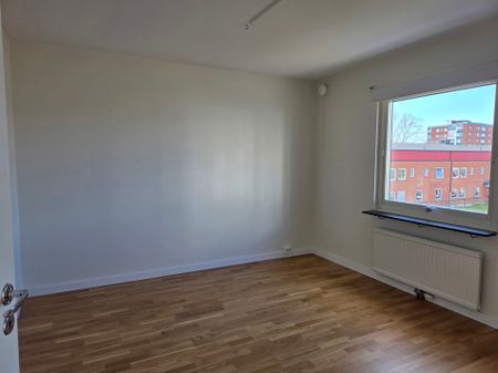 Malörtsvägen 12B, Trelleborg Norr - Photo 2