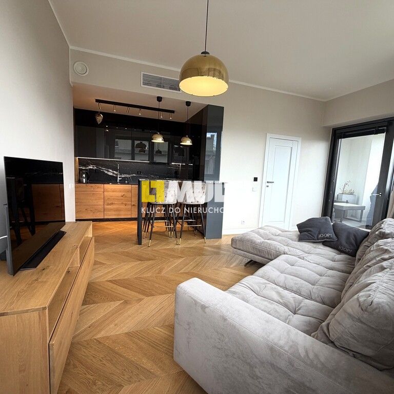 apartament Hanza Tower / miejsce postojowe - Photo 1
