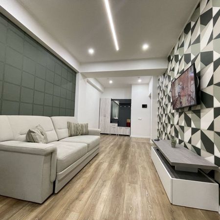 Inchiriez apartament cu 2 camere in zona Europa - Photo 4