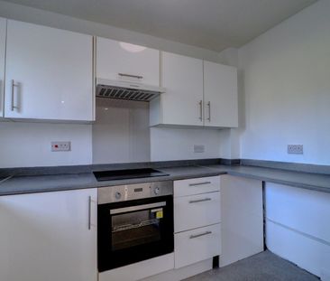 2 bedroom flat to rent, - Photo 5