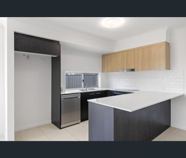 2/97 Frizzells Road, Woodgate, Qld 4660 - Photo 2