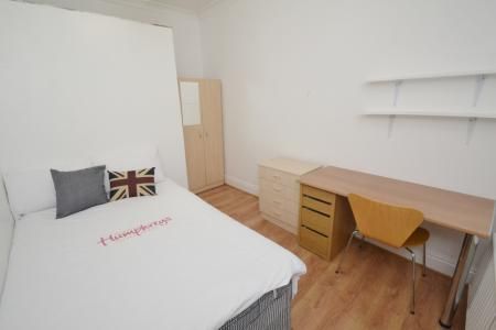 Standish Road, Fallowfield, Manchester, M14 - Photo 3