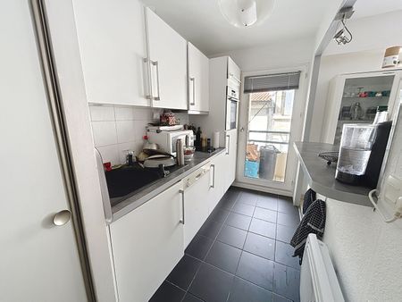 Apartment - Photo 2