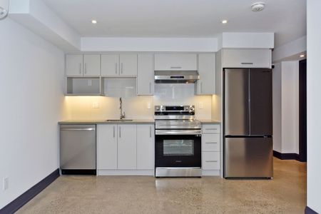 For Lease - 230 Boon Avenue Unit# #1, Toronto, Ontario - Photo 3