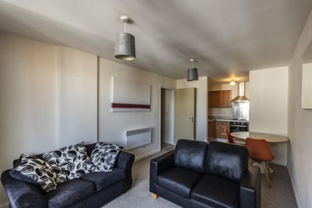 2 bedroom apartment to rent - Photo 4