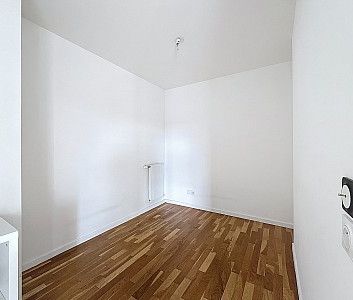 BRON - T1 BIS - Photo 4