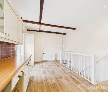 3 bedroom apartment to rent - Photo 2