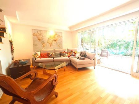 3 room luxury House for rent in Marbella, Spain - Photo 2