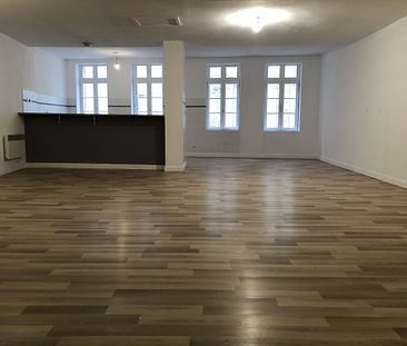 Vaste appartement F2 de 87 m2 - Photo 3