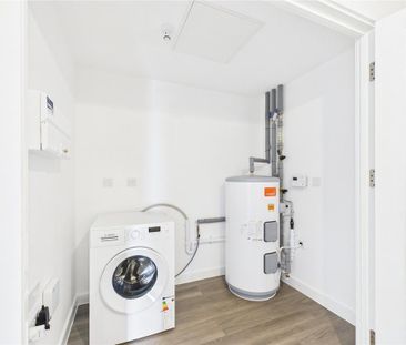 2 bedroom apartment to rent - Photo 6