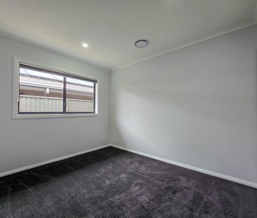 Spacious Family Living with Multiple Living Zones & Alfresco Entert... - Photo 5