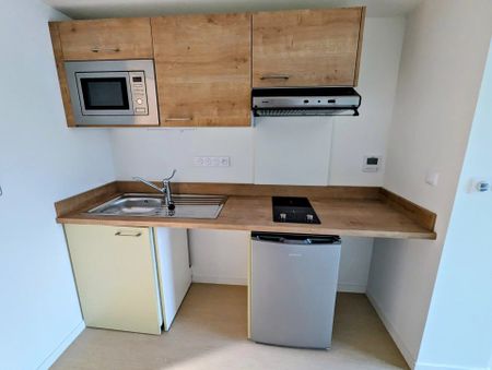 Location Appartement 2 pièces 41m² ELBEUF 76500 - Photo 4