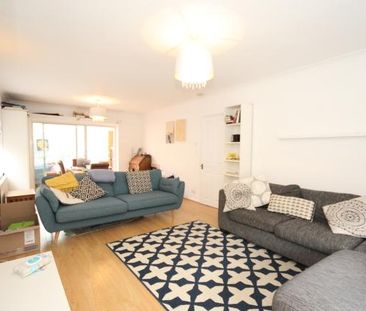 4 bedroom detached house to rent - Photo 5