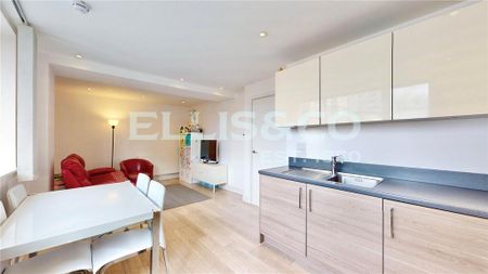 2 bedroom apartment to rent - Photo 2