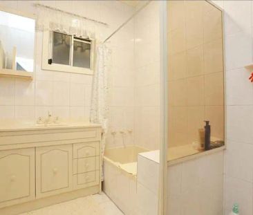 “Quiet & Convenient three Bedroom Home!” - Photo 6