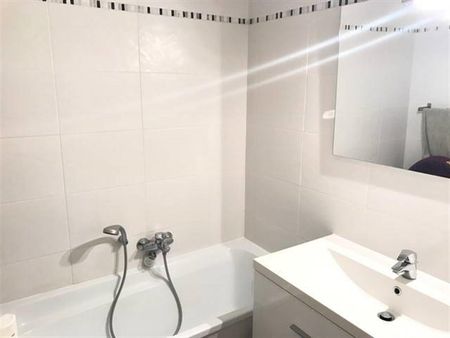 Appartement 2 chambres à 1480 Tubize  Loyer: 830 € - Foto 2