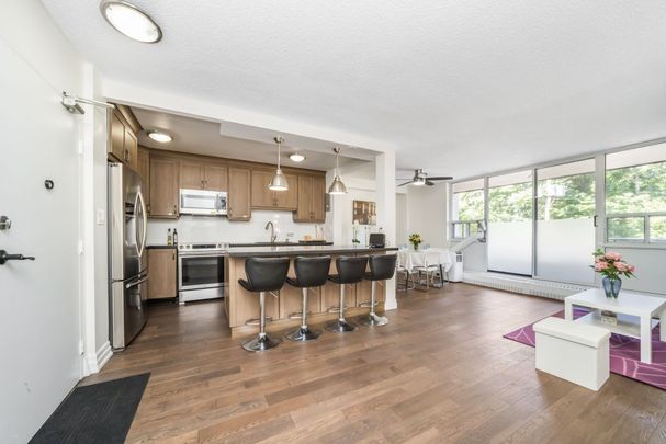 For Lease - 1964 Main Street Unit# 404, Hamilton, Ontario - Photo 1