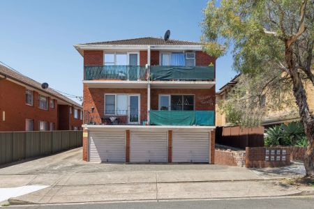 1/14 Denman Avenue, Wiley Park. - Photo 3