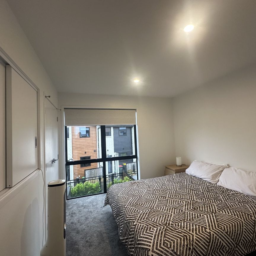 Unit 7, 170 Don Buck Road, Massey, Auckland - Photo 1