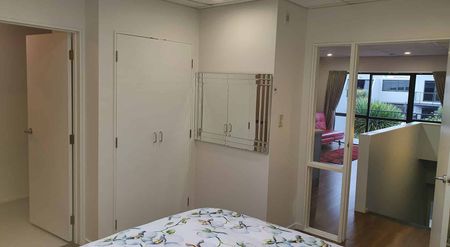 1BR Furnished Unit with Balcony & Parking - Photo 5