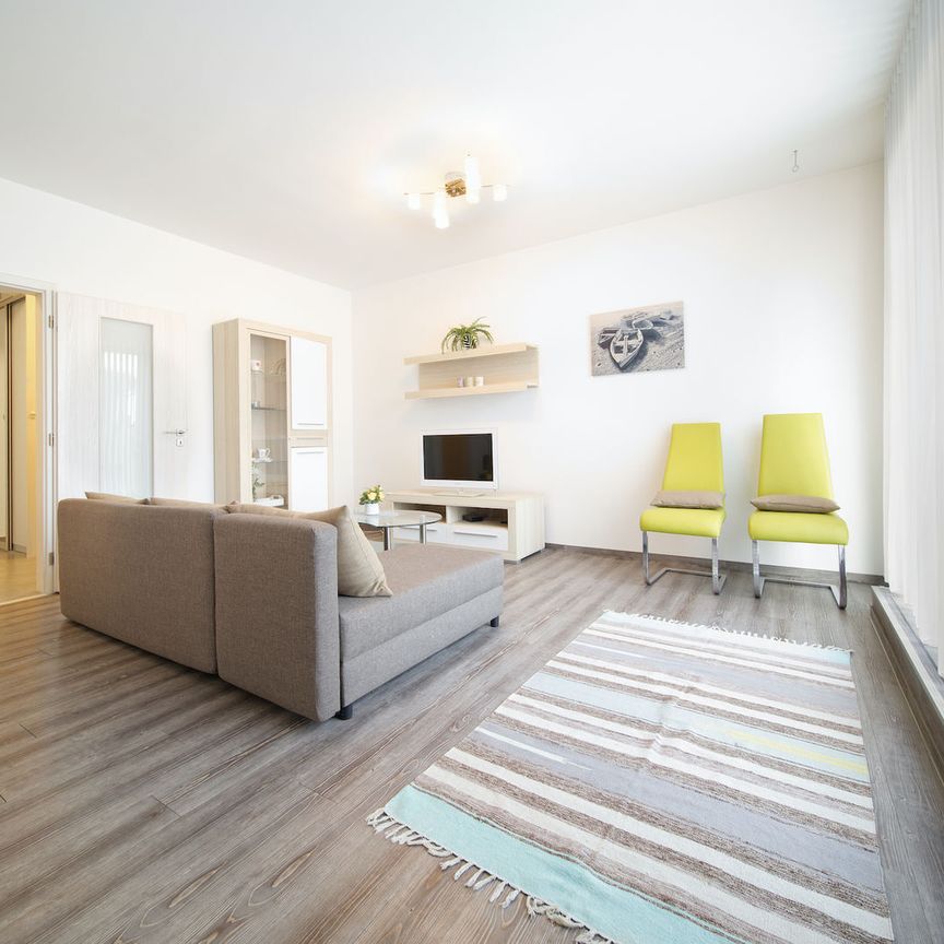 Pronájem bytu 2+1 v osobním vlastnictví 65 m², Plzeň - Фото 1