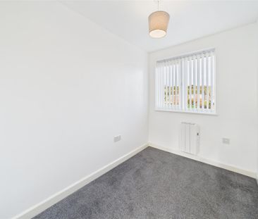 3 bedroom Terraced House to rent - Photo 6