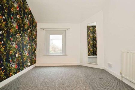 Robert Street, Cathays, Cardiff, CF24 - Photo 2