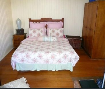 3-bedroom house for rent in West End - Photo 4