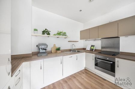 1 bedroom flat to rent - Photo 2