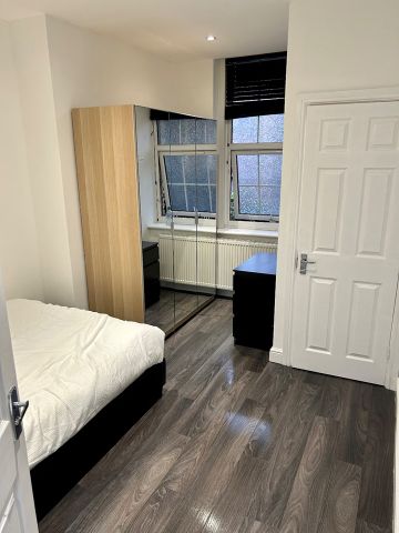 1 Bed Flat, Bethnal Green, E2 - Photo 3