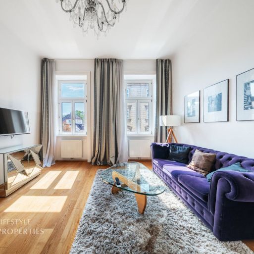 Lichtdurchflutet & elegant: möblierte 2-Zimmer-Wohnung in Bestlage nahe AKH - Photo 1