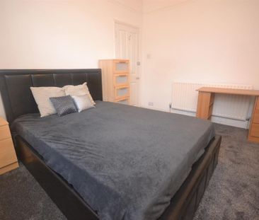 1 bedroom Flat To Let - Photo 5