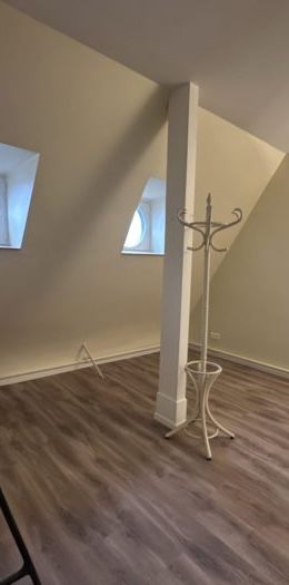 Grande chambre de service de 21m2, avenue Georges V - Photo 1