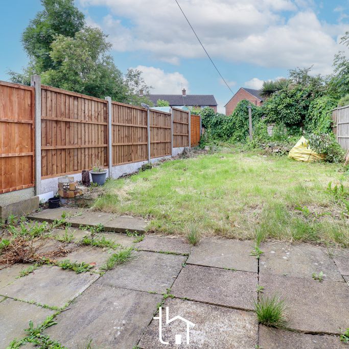 Lansdowne Grove, Wigston - Photo 1