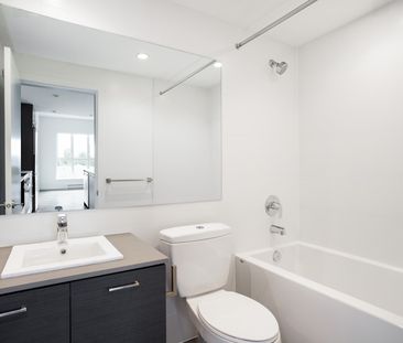 537 Foster Avenue, Coquitlam - Photo 5