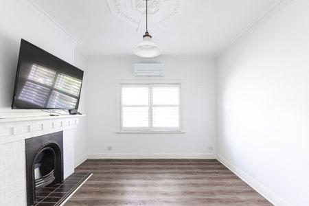 3/79 Tooke Street, Cooks Hill NSW 2300 - Apartment For Rent | Domain - Photo 2