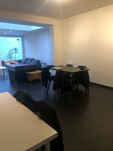 Appartement te huur - Foto 4