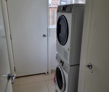 Brookfield - Photo 2