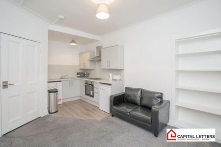 1 bedroom flat to rent - Photo 2