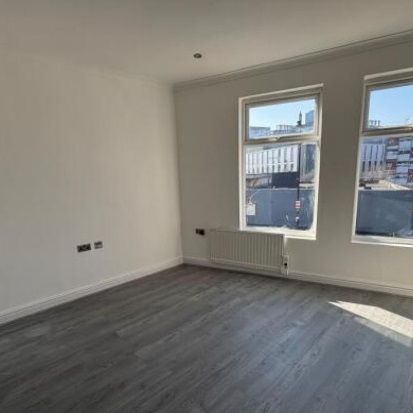 Hall Lane, L7 - Photo 1