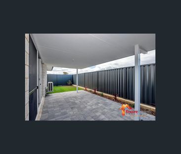 8 Siesta Way, Madora Bay, WA 6210 - Photo 6