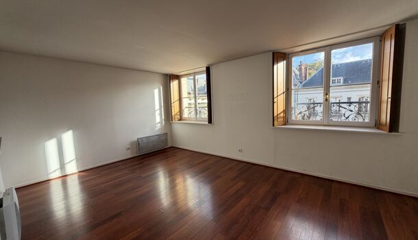 Appartement 3 pièces 79m2 REIMS 990 euros - Photo 1