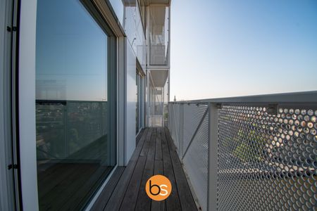 Luxueus appartement met Leiezicht te huur in K-Tower - Photo 5