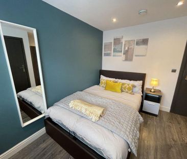 1 bedroom in a house share to rent - Photo 3