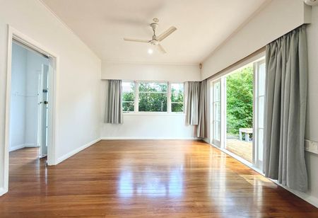 Sunny 3-Bedroom Family Home with Large Yard In Avondale - Photo 4