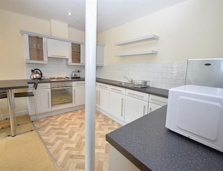 2 Bedroom Apartment Available Arranging tenancy - Photo 5