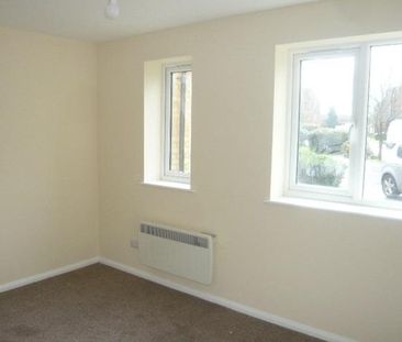 1 bedroom property to rent - Photo 2