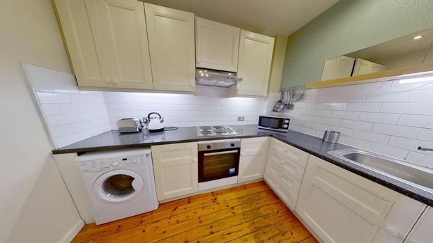 1 bedroom flat to rent - Photo 1