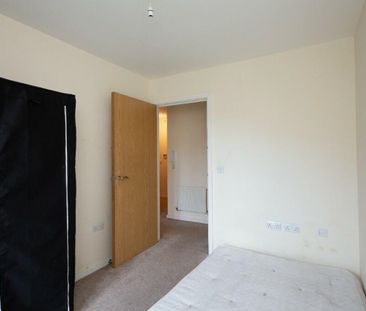 2 Bed Flat, Alban Street, M7 - Photo 3